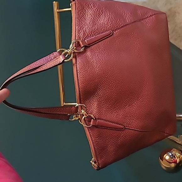 COACH small kelsey satchel - Picture 3 of 9